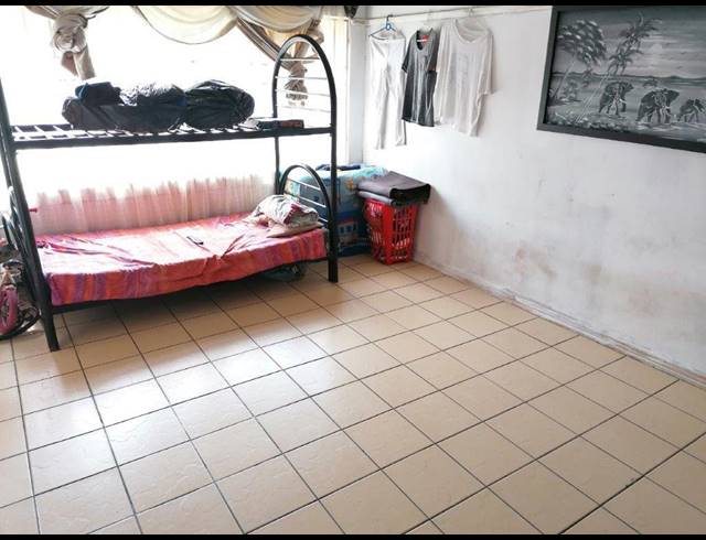 1.5 BEDROOM APARTMENT FOR SALE IN POINT